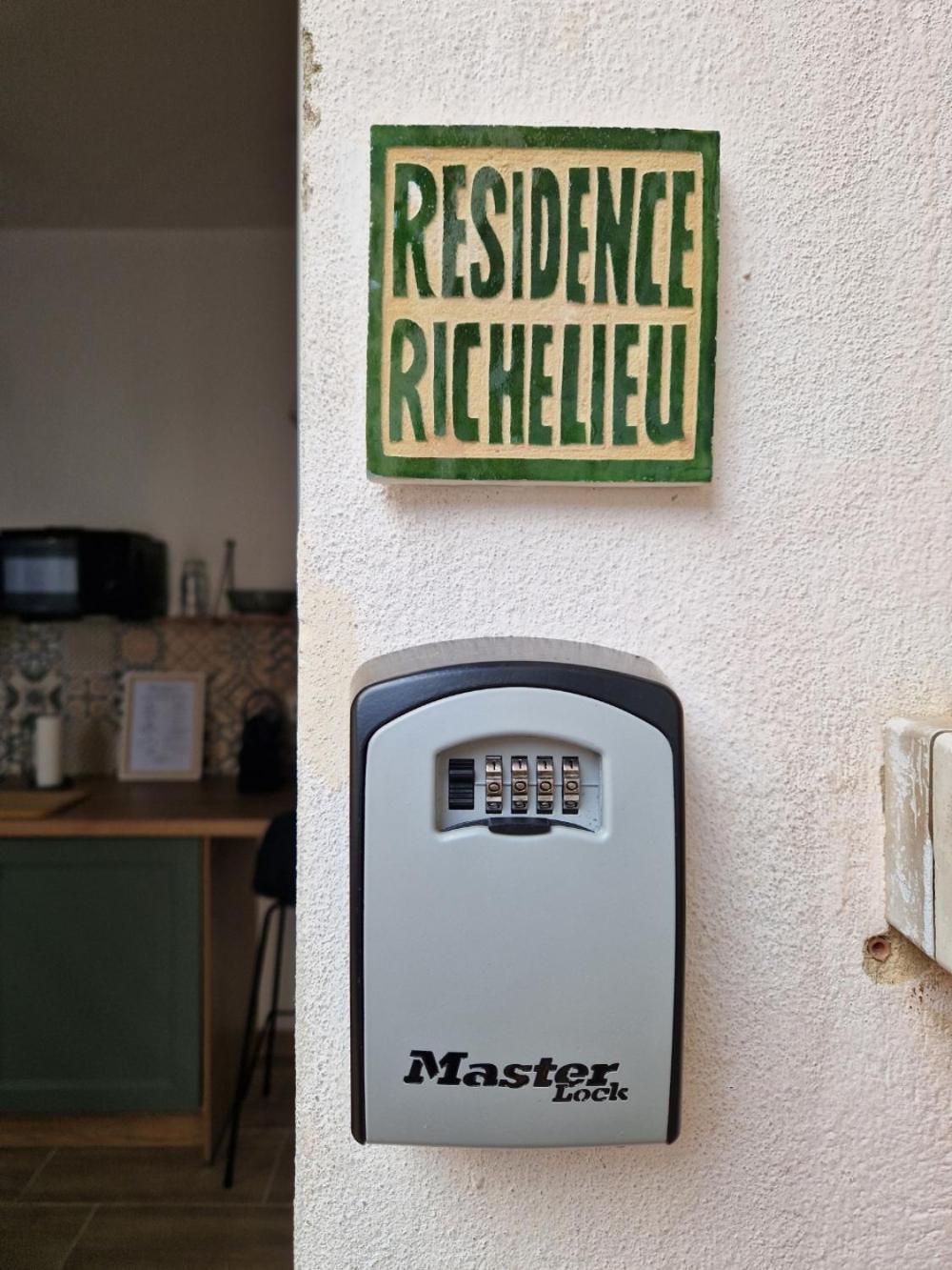 Residence Richelieu Montauban Exteriör bild